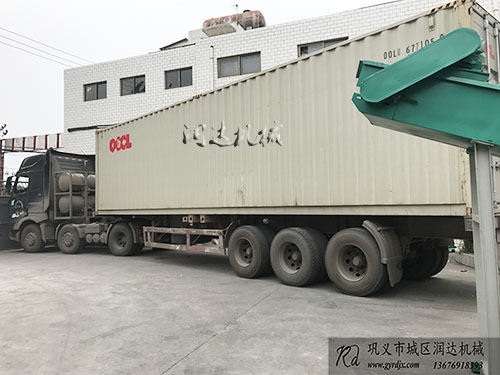 台湾台南时产量800公斤电路板回收设备发货现场